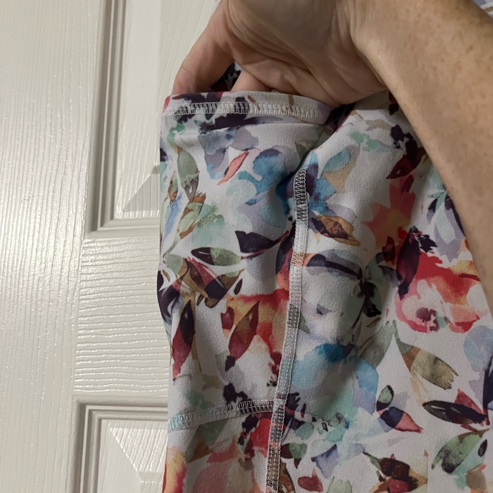 Women’s leggings.